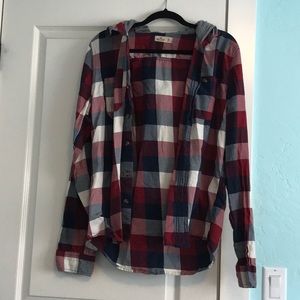 Hollister flannel w hood